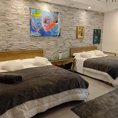 Apartment Leone Di