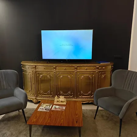Apartment Leone Di *